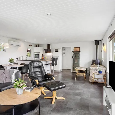 Ae305-aeroskobing-hanses-ager-2 Holiday home